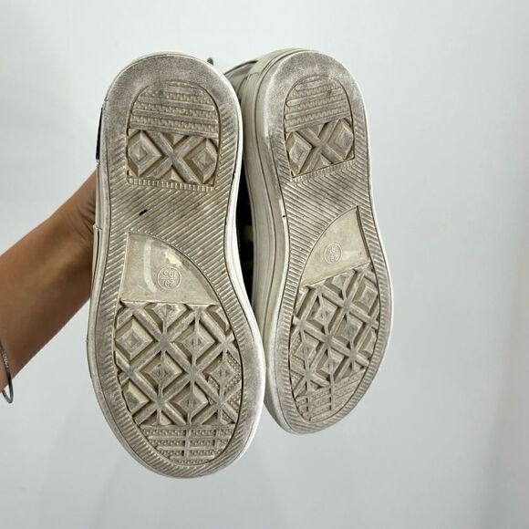 Dior Oblique Black & White B23 High Top Sneaker - Picture 12 of 14